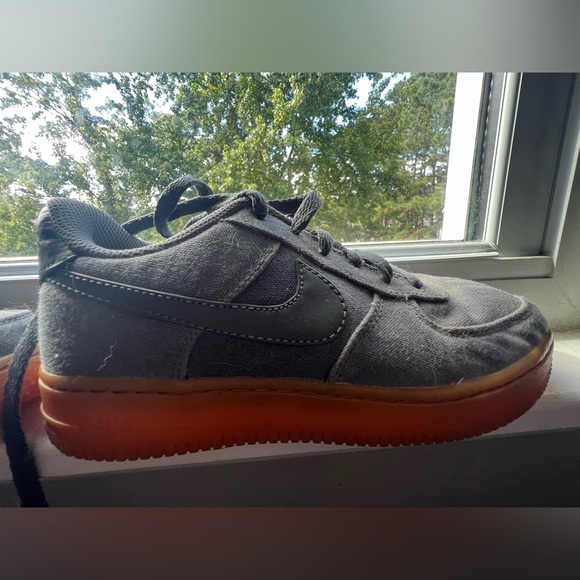 Nike Air Force 1 Premium - Picture 1 of 3